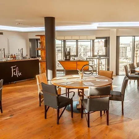 Staycity Centre 5*