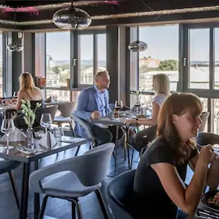 Appart hôtel Staycity Centre 4*