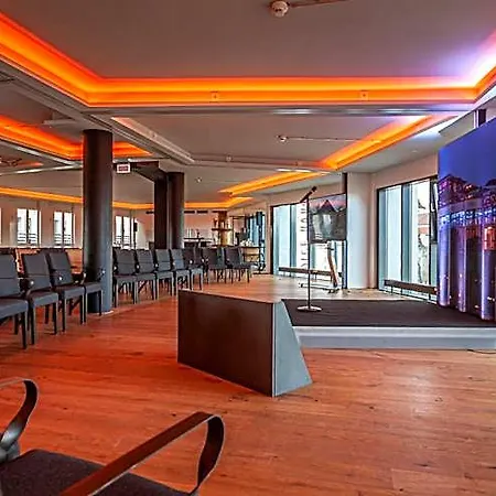 Hotel Staycity Centre 4*