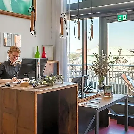 Staycity Centre 4*