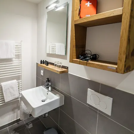 Staycity Centre Hotel