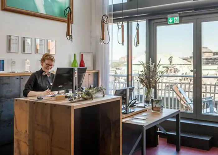 Hotel Staycity Centre 4*