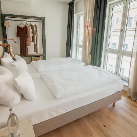 Staycity Centre 4* Dresde