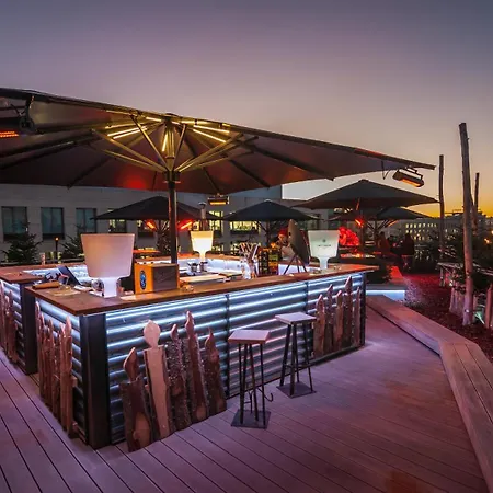 Staycity Centre 4* دريسدن