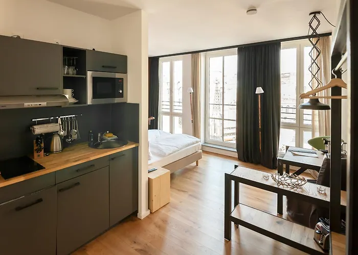 Staycity Centre Szálloda 4*